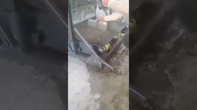 Станок для пескоблока, шлакоблока, керамзитблока. Обзор ручноко станка смотреть онлайн