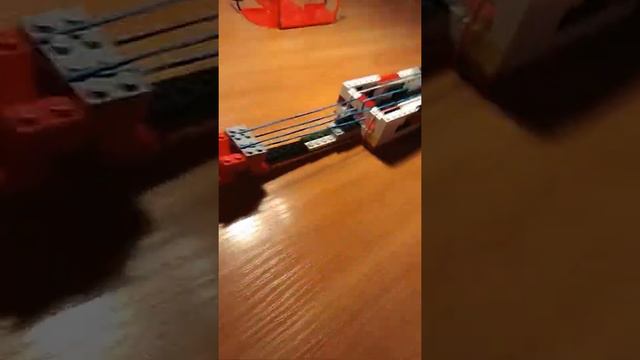 Обзор моей гитары из Лего. смотреть онлайн