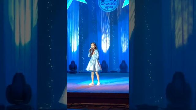 Боднарук Элла песня Краски смотреть онлайн