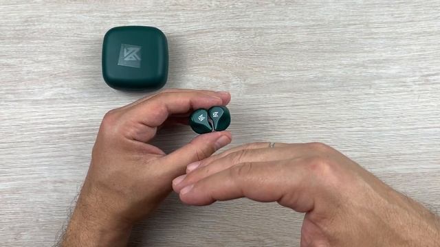 Беседа о KZ Z1 смотреть онлайн