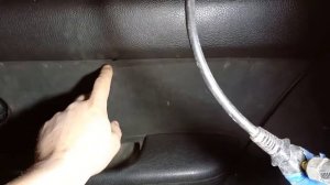 как открыть заклинившую дверь на примере НИССАН ТИИДА