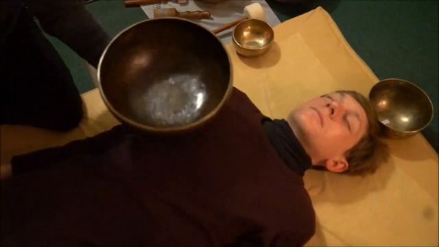 Звуко-вибрационный массаж. Рекламный ролик. смотреть онлайн