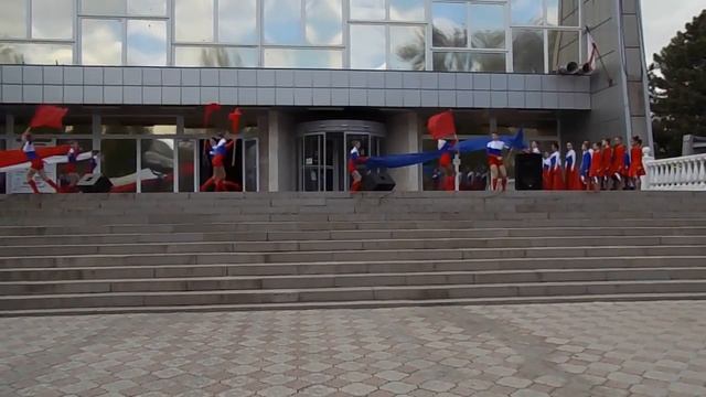 Танец,,Мы дети твои Россия" смотреть онлайн