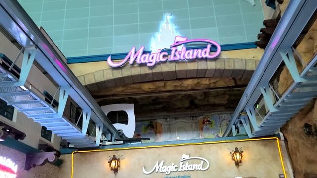 [4K] Walking Around The Amusement Park / Lotte World Adventure On The Weekend Calm Walk