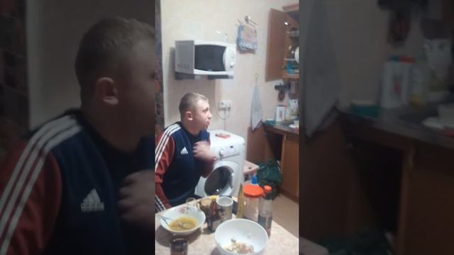 Русский и бурят общаются на украинском смотреть онлайн