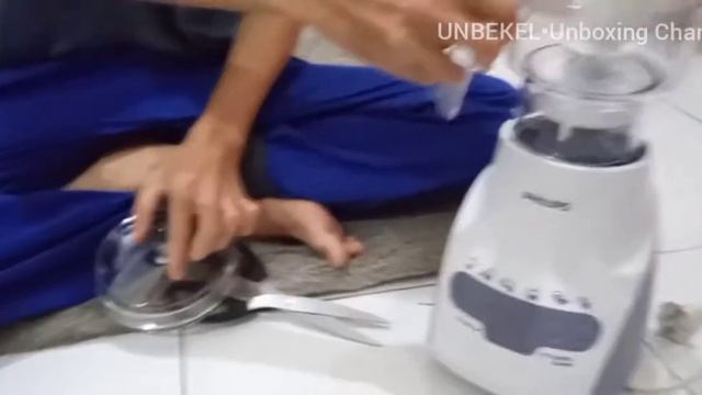 Unboxing PHILIPS Chopper HR2939 смотреть онлайн