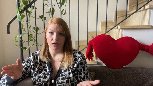 ПРОДАЖА КАРТИН В ГАЛЕРЕЕ HINATA смотреть онлайн