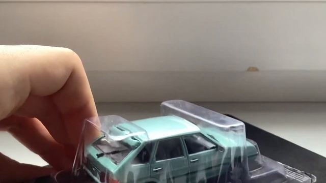 1:43 Lada samara baltic GL автолегенды СССР смотреть онлайн
