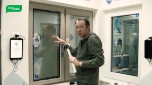 Замена стеклопакета пластикового окна: отвечаем на популярные вопросы