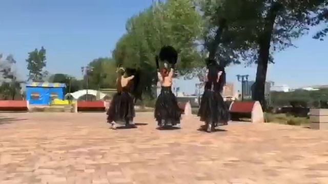 Танец в стиле Вог. Шоу - балет "Фрида". смотреть онлайн