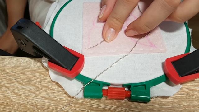 я за работой. осваиваю шов в прикреп. смотреть онлайн