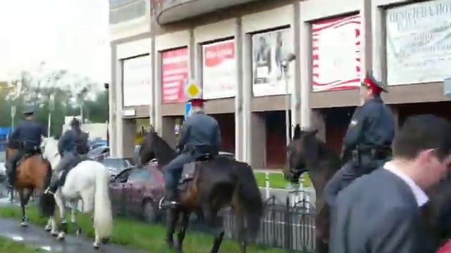 Конная милиция. Одна голова хорошо, а две ЛУЧШЕ! смотреть онлайн