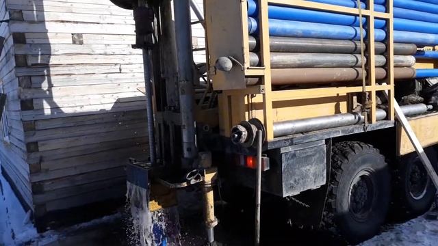 Бурение по известняку. смотреть онлайн