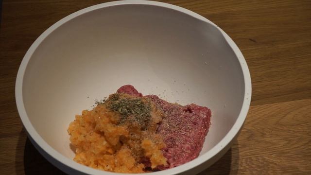 Сумерки бобов. МЯСНОЙ РУЛЕТ смотреть онлайн