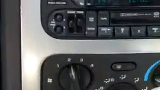 2003 Jeep Liberty Limited Vann York Toyota High Point, NC смотреть онлайн