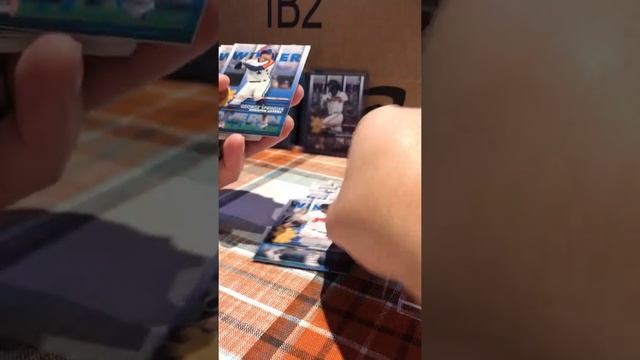 28 2020 Topps Home Run Challenge Winners смотреть онлайн