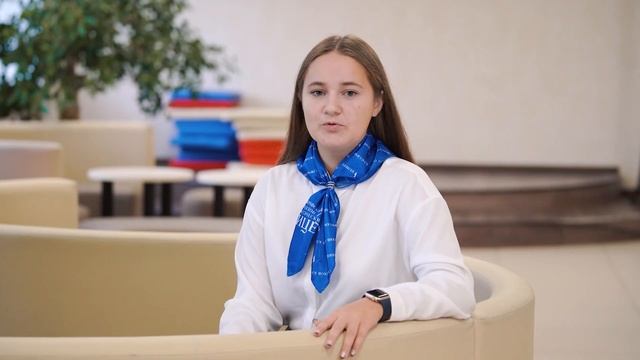 Подготовили небольшое видео о том, каким видят педагога будущего дошкольники, школьники и студенты смотреть онлайн