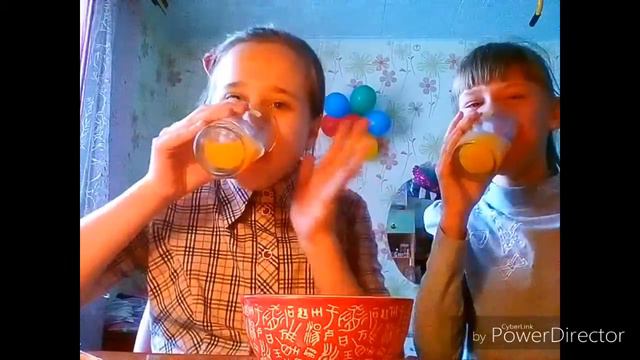 Bean Boozled Challenge с Лерой)😇 смотреть онлайн
