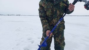 видео инструкция как правильно бурить лед шуруповертом