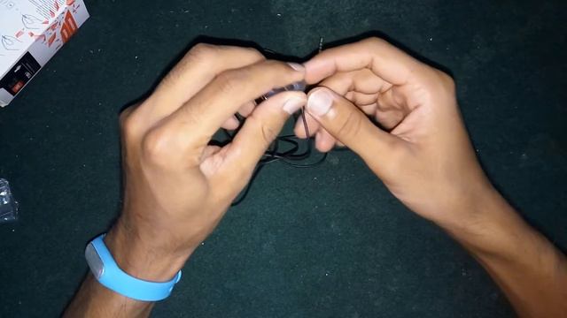 JBL T100A Earphones(Unboxing+Review) смотреть онлайн