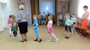 Обучение вальсу в детском саду - 2 / Евтодьева Алла/