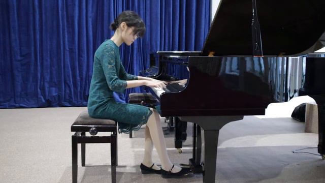 Афанасьева Светлана Евгеньевна, фортепиано, Средняя группа «Б», 2 тур смотреть онлайн