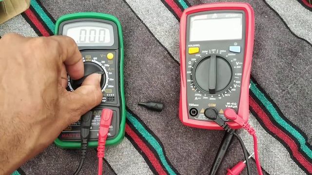 Mastech 830L vs UNI-T UT33D multimeeter comparisong смотреть онлайн