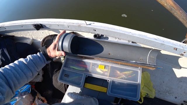 Рыбалка в троллинг на озере Буртниеку. Воблера Рапала рулят! Lake trolling fishing. Velce Burtniekā смотреть онлайн