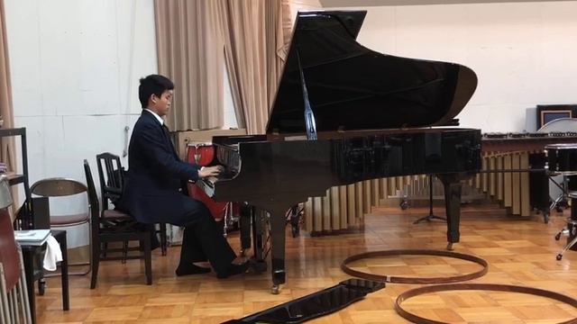 Ⅽhopin etude op.10-4　ストリートピアノならぬストレートピアノ　ショパンエチュードop.10-4弾いてみた　 2019 смотреть онлайн