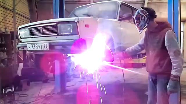 пилим пружины. Emotion Auto смотреть онлайн