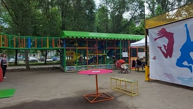 Запорожье ГУЛЯЮ ПО ГОРОДУ ВЕЧЕРОМ 22.05.2023 смотреть онлайн