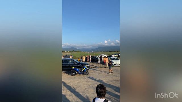 Самолеты над головой в Батуми / лечим зубы в Грузии / цены в кафе в Батуми /цены в магазине смотреть онлайн