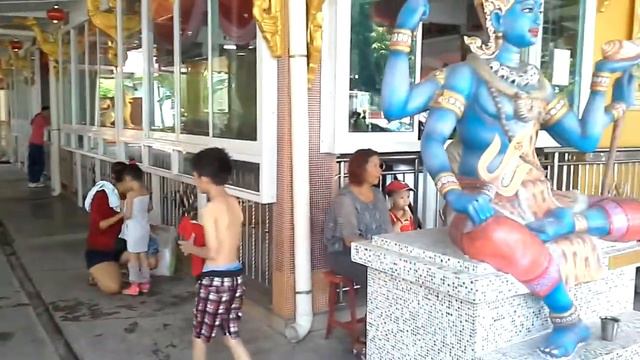 Songkran (Сонгкран) - Тайский Новый Год! смотреть онлайн