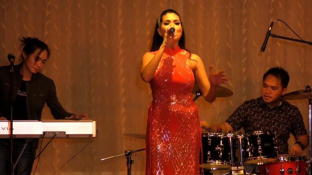 Kailan by Geneva Cruz смотреть онлайн