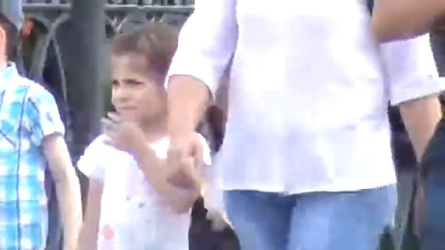 Бородатый мужик бомж на улице смотреть онлайн