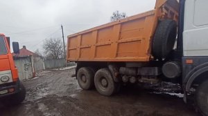 что лудше ??КамАЗ МАЗ или татра.