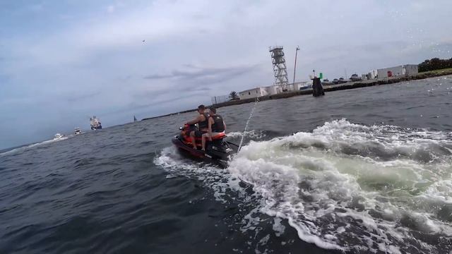 Гонки по океану во Флориде на водных скутерах. Особенности Флориды. смотреть онлайн