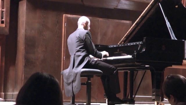Pavel Nersessian plays Beethoven - Bagatelle, Op.33. Бетховен - Багатель смотреть онлайн