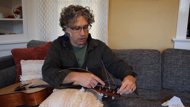 Strings Need A Changing - Yamaha FS800 смотреть онлайн
