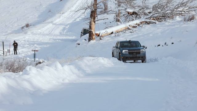 2022 Ford Maverick FX4 Deep Snow and Ice Winter Test смотреть онлайн