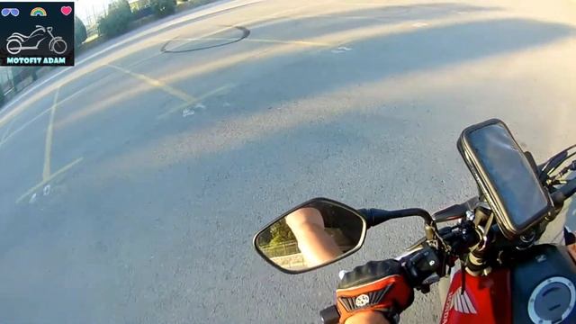 MOTORCYCLE UP HILL START AND SHIFT GEARS (How to Change Gears on Motorcycle and Start on a Hill ) смотреть онлайн
