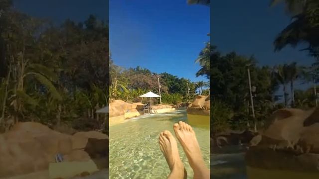 Аквапарк Атлантис в Санье смотреть онлайн