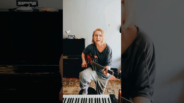 Спасибо (музыка и слова Марта Кобец) #акустика #live #foryou смотреть онлайн