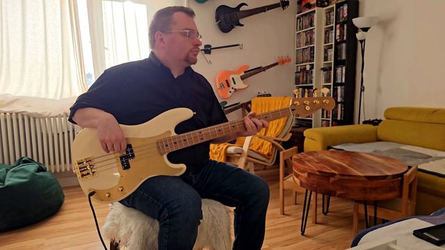 Jon Bon Jovi - Blaze of Glory Bass Cover with self-built Fender Precision Bass смотреть онлайн