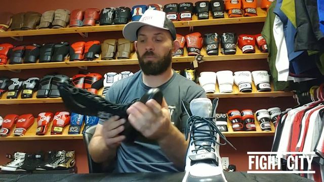 BEST BOXING SHOES смотреть онлайн
