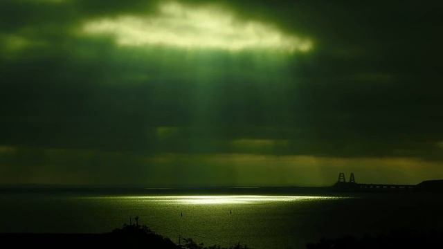 Керченский мост.Пара минут движения -арки. 16.11.2020. смотреть онлайн