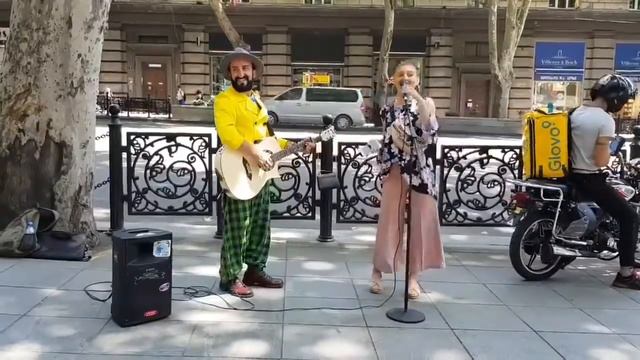 Вот так поют на улицах Тбилиси Грузия dzveli hangi che смотреть онлайн