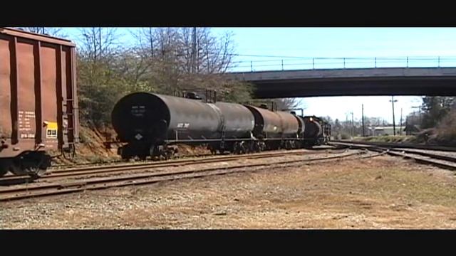 NS Eastbound A48 Switching At Transfer Yard: Opelika, Al смотреть онлайн
