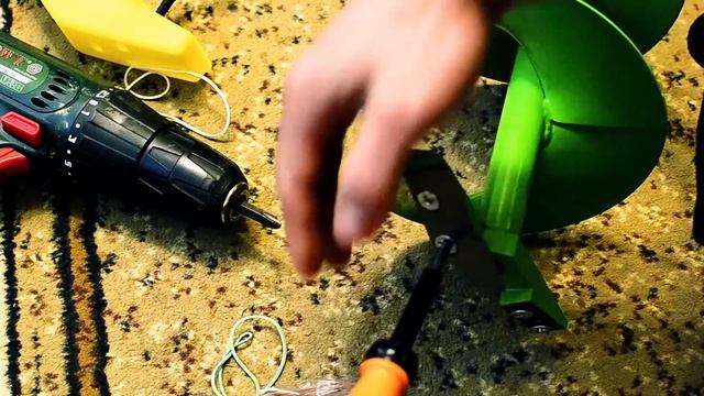 Как установить ножи на ледобур. смотреть онлайн