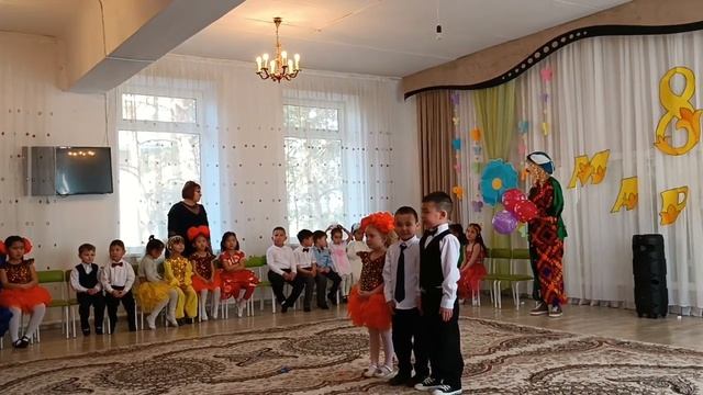 стих на 8 марта смотреть онлайн